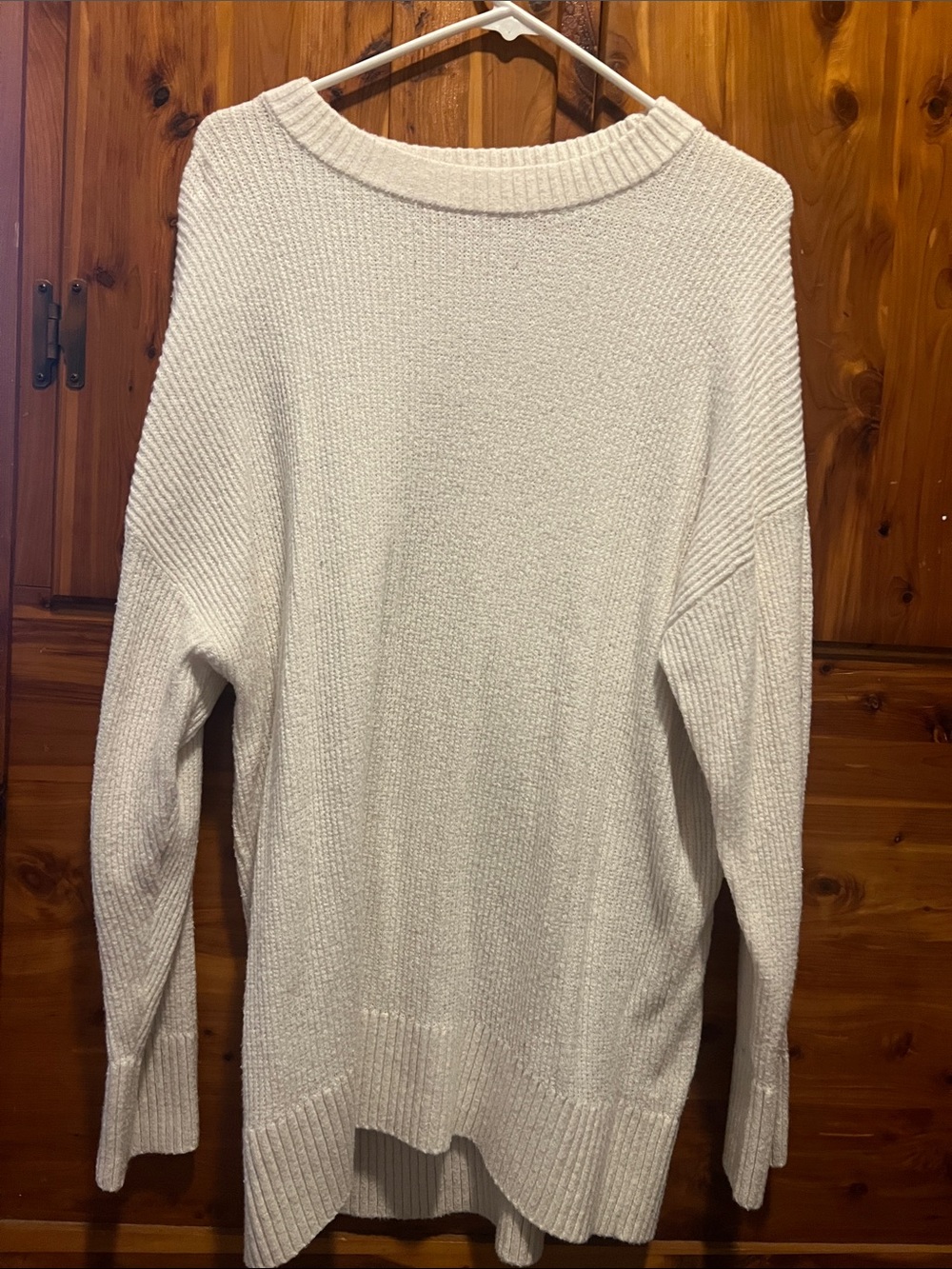 Old Navy Cream Crewneck Knit Sweater